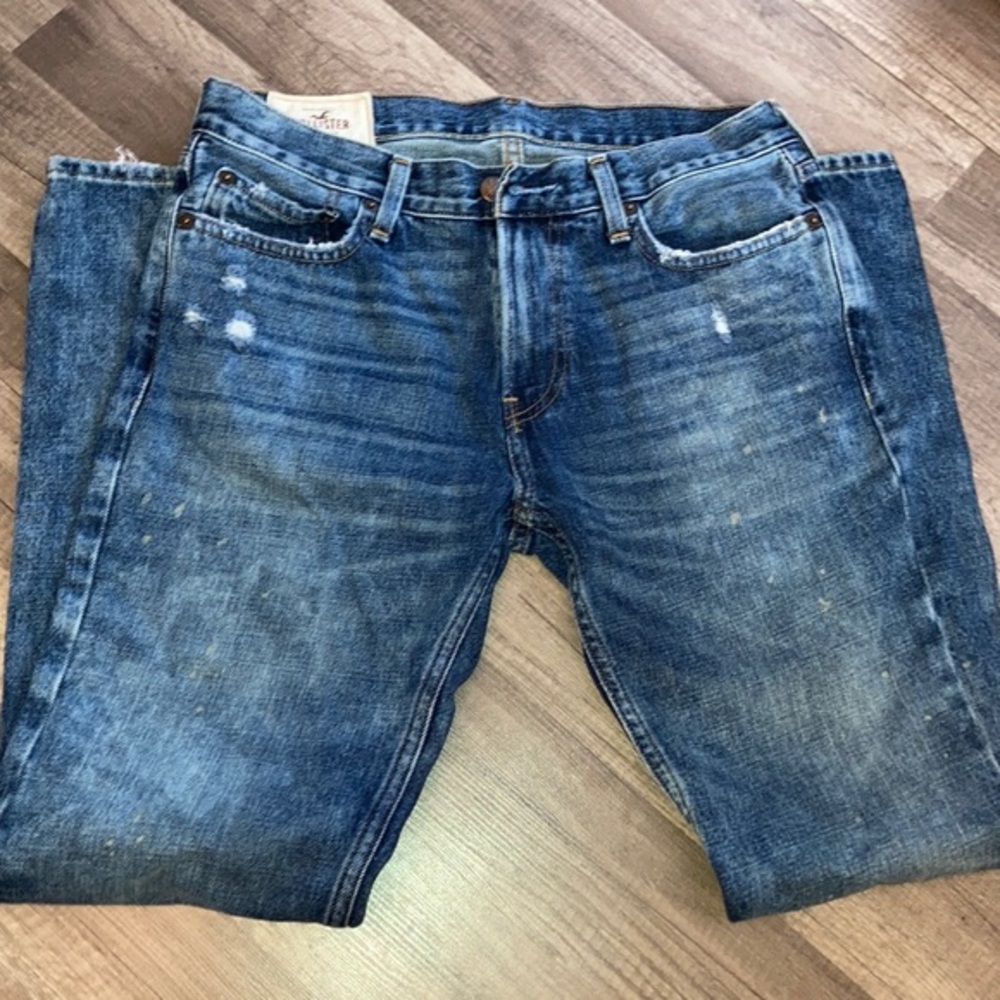 HOSTPICK! 🔥Hollister men’s jeans